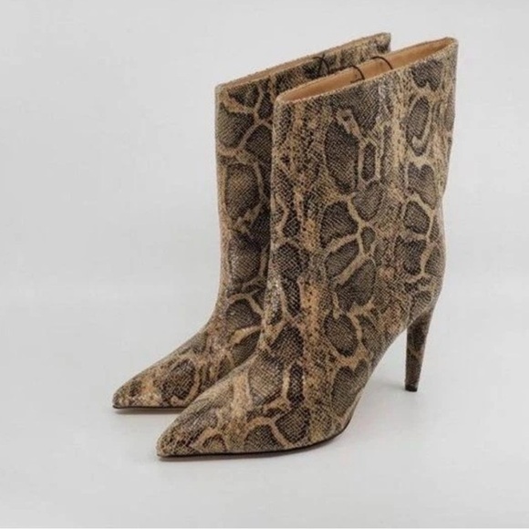 Express Shoes - Express Snakeskin Textured Asymmetrical 3 1/4" Heel Booties Size 8